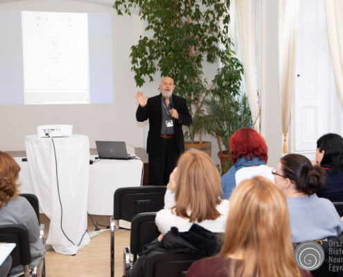 Konferencia 2022.11.19. - A FIGYELEM TANULHATÓ - ADHD ÉS NEUROFEEDBACK